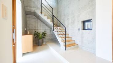 内部エントランス / 2