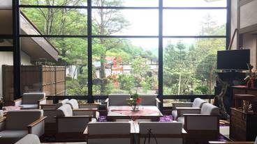 ロビーラウンジ / 5