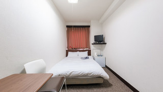 Twin Compact (Smoking)