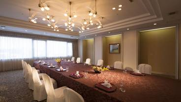 ボールルーム / 13