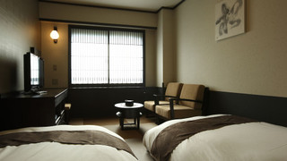 和風ツイン◆ベッドorマットレス2台(2名定員）21平米