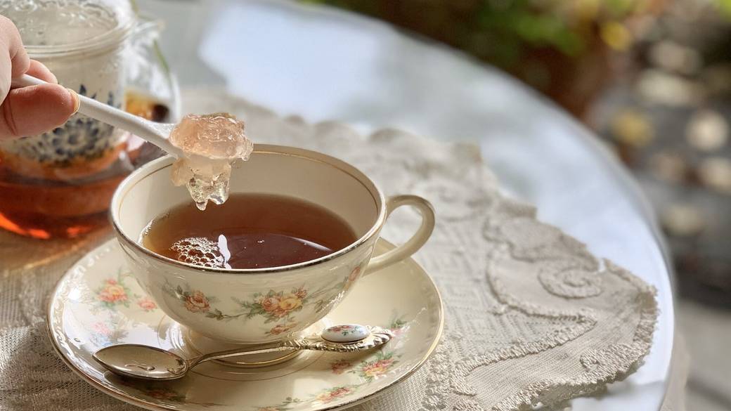 美しいラウンジで
ティータイムを / 3