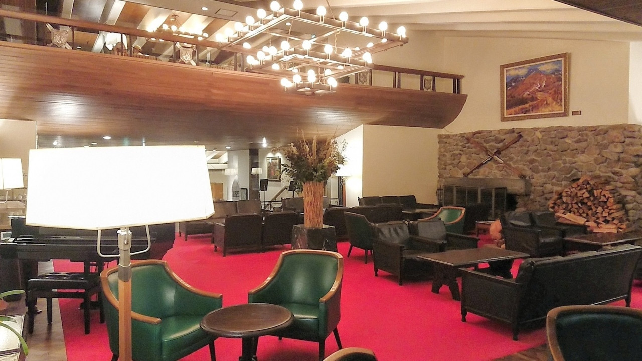 妙高山の中腹に佇む絶景ホテル！非日常気分を楽しんで4284312