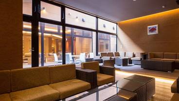 ロビー応接スペース / 9