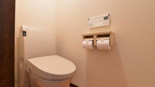 ツインルーム (トイレ付き・共用バス)