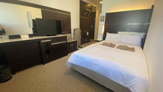 セミダブルルーム 120cm 幅ベッド1台 16平米 禁煙