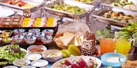 沖縄のご当地グルメが勢ぞろい♡おいしい朝食を味わえる「美食ホテル」5選