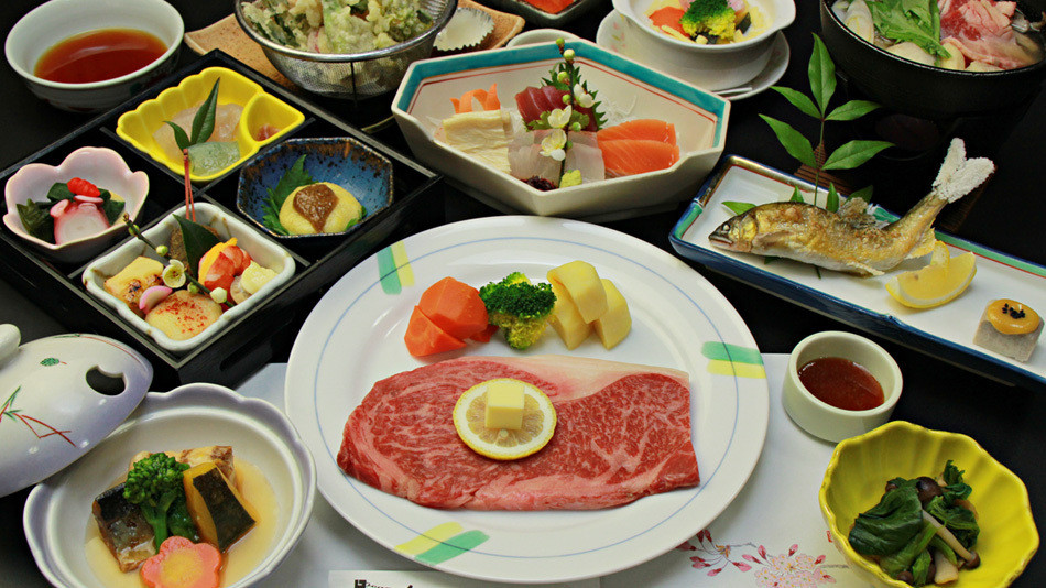 山あいの一軒宿で、温泉と四季の味を堪能4024384