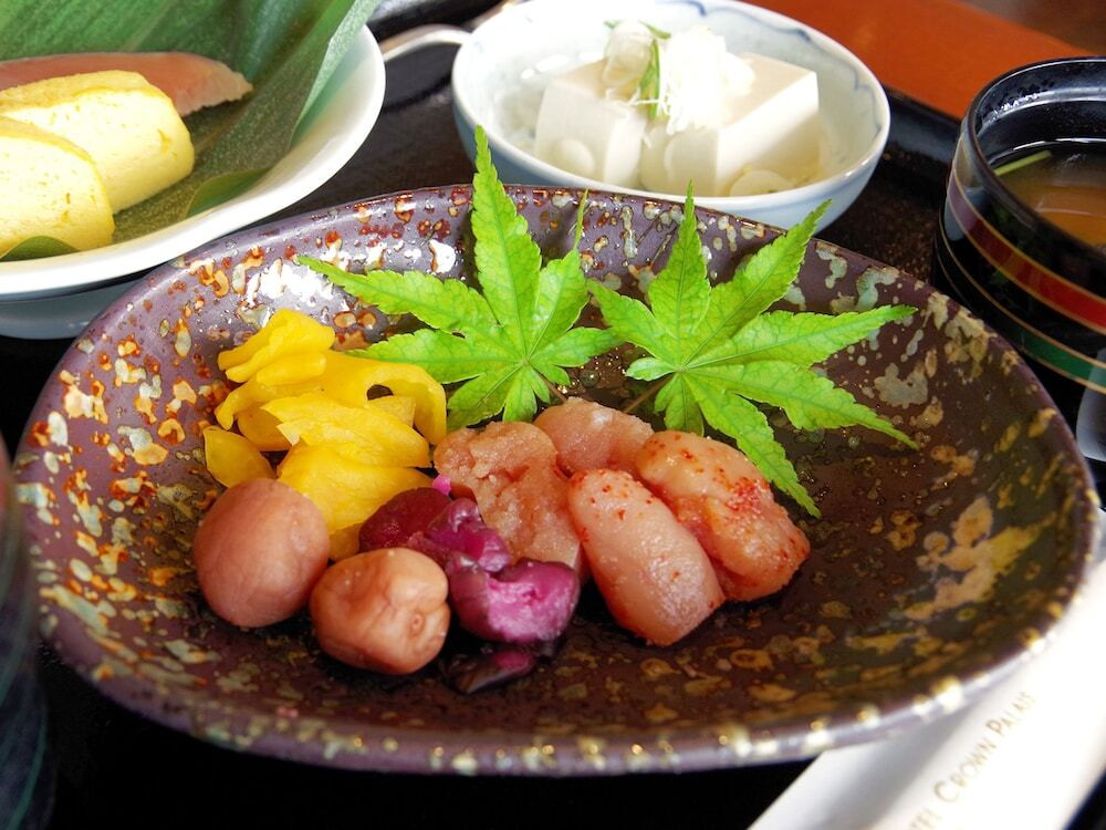 朝食