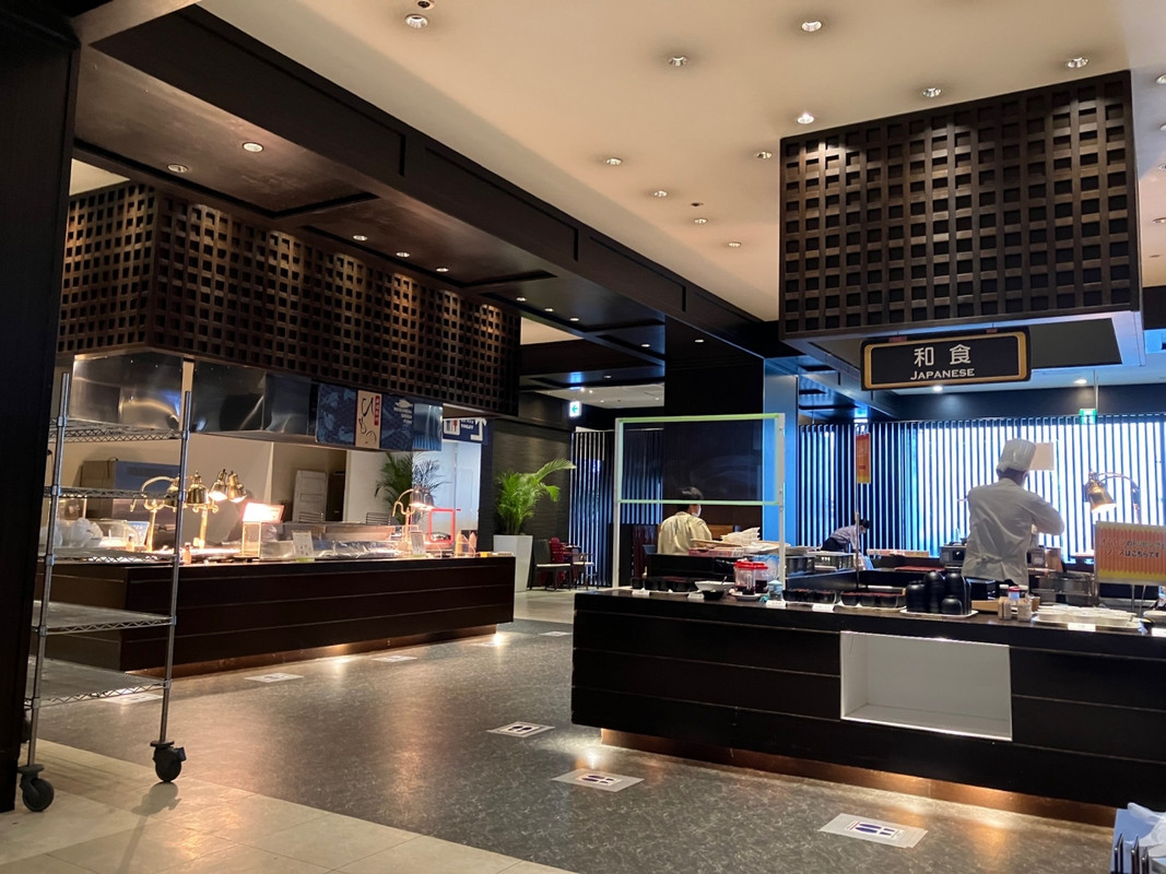 朝食ビュッフェ