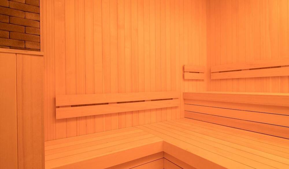 大浴場とサウナで
すっきり整う朝 / 4