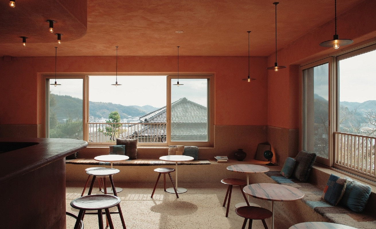 カフェ&バー アトモスフィア①