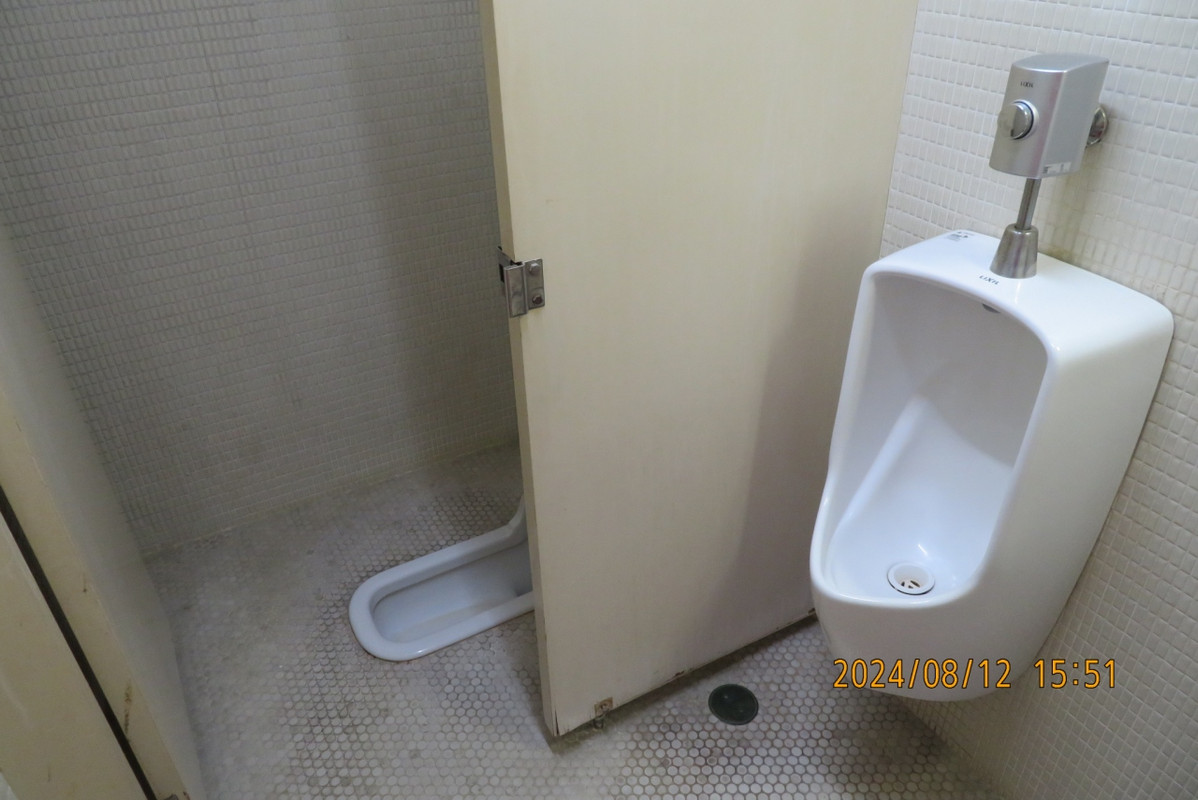 共有トイレは男性用しかなかった