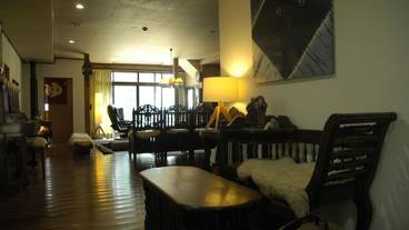 ロビーラウンジ / 7