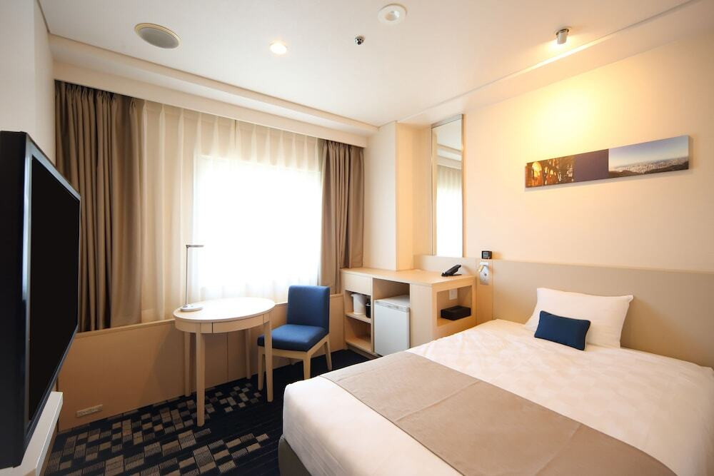 快適な客室でまったりコーヒータイムを♡「神戸三宮東急ＲＥＩホテル 」3477488