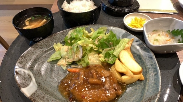 夕食 和風ハンバーグ定食