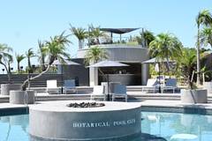 BOTANICAL POOL CLUB