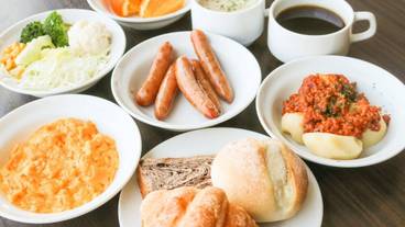 朝食スペース / 9