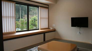 客室内のダイニングエリア / 30