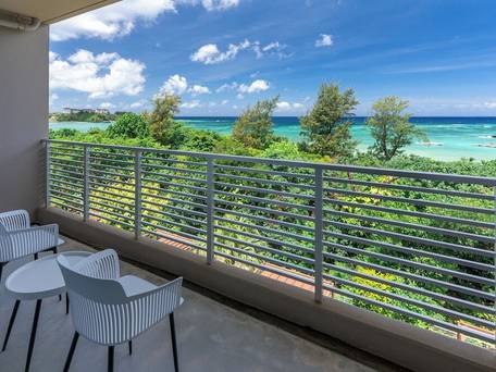 オディシス恩納リゾートホテル / 4