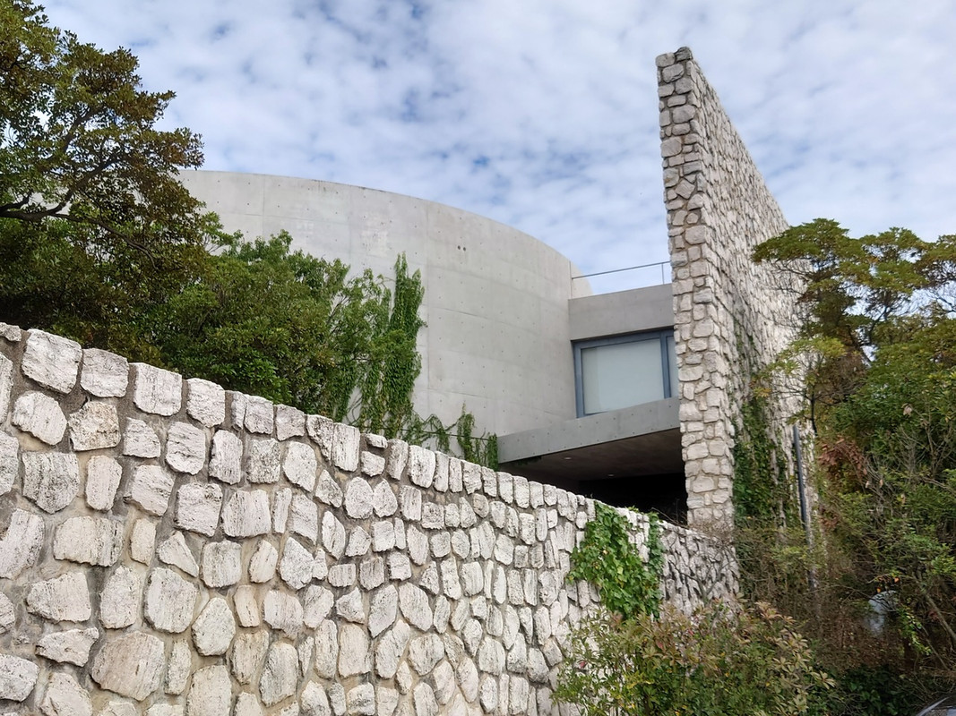 ベネッセハウス　ミュージアム外観