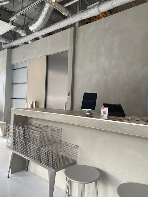 カフェ・フロント