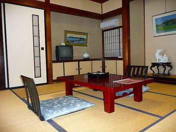 4.　松屋旅館（善光寺まで徒歩4分）3475631