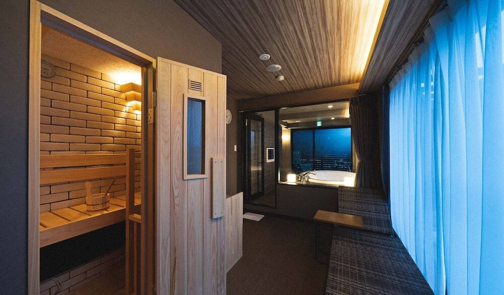 プライベートジャグジーサウナ / 2