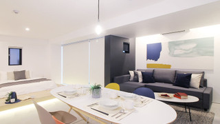 エリート スタジオ (302)