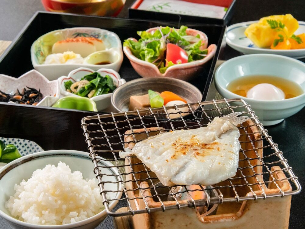 朝食