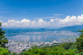 【長野県諏訪市】諏訪湖の俯瞰画像。