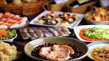 食事・飲み物 / 2