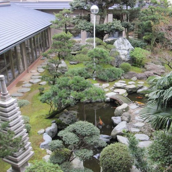 カラオケルームも付いた露天風呂付き客室で歌って浸かってスッキリ♪4008589