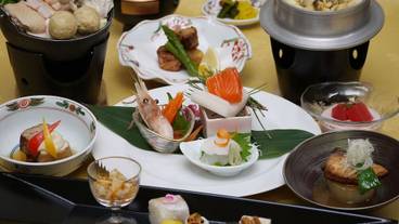 食事・飲み物 / 2