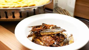 朝食スペース / 10