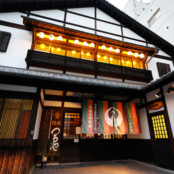 朝・夕ともに個室食、こんぴらさん参道にある女性に人気の宿4239607