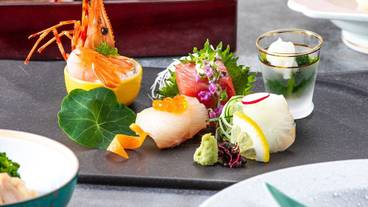 食事・飲み物 / 8