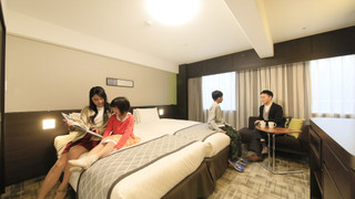 スーペリア ツインルーム シングルベッド 2 台 禁煙