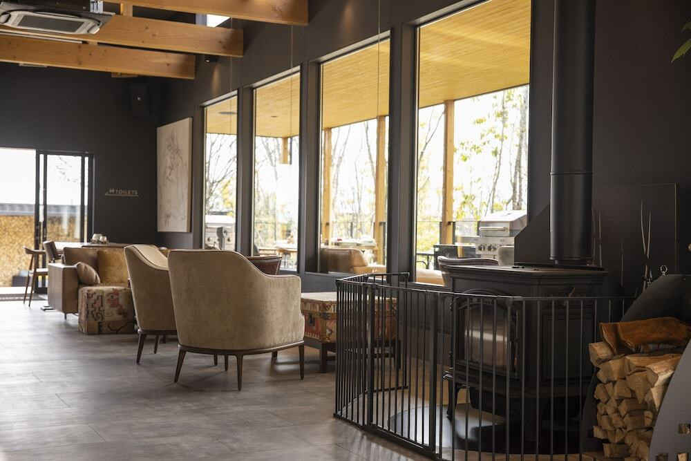 母屋 フリースペース①