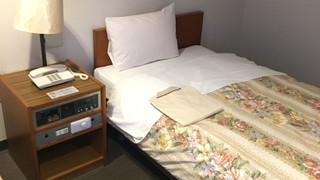 トリプルルーム 喫煙可