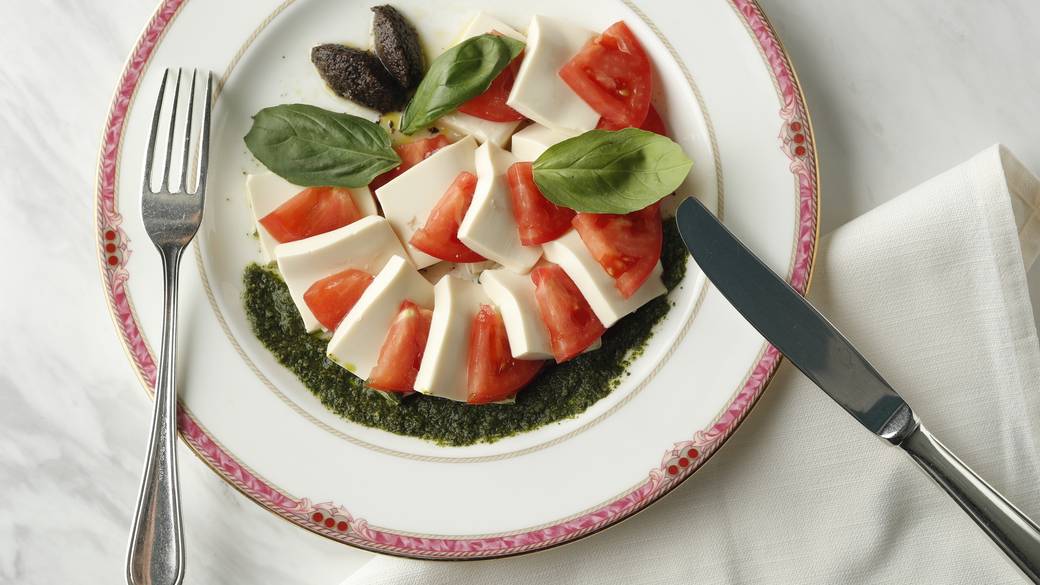 和洋中と揃ったレストラン
気分に応じた夕食を / 2