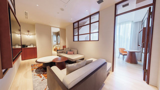 スイートダブル 禁煙 (ラウンジアクセス付き)