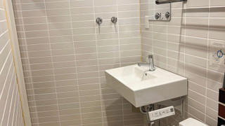 コンフォート ダブルルーム ダブルベッド 1 台 禁煙 専用バスルーム