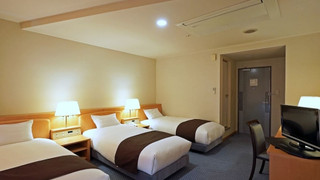 トリプルルーム 喫煙可