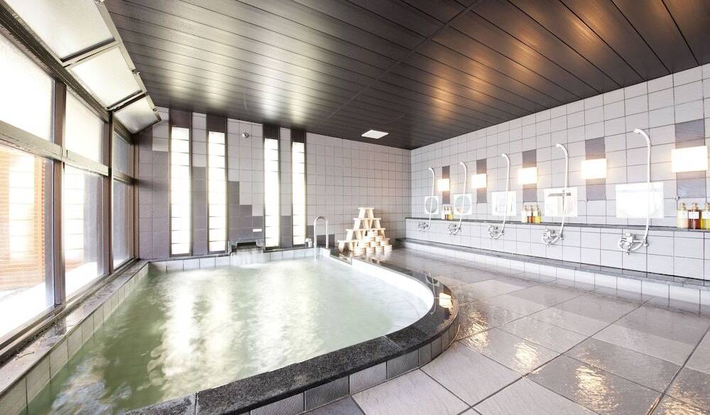 大浴場「菊の湯」内湯 / 2