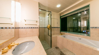 デラックス ダブルルーム 喫煙可