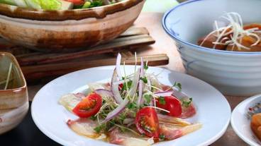 食事・飲み物 / 13