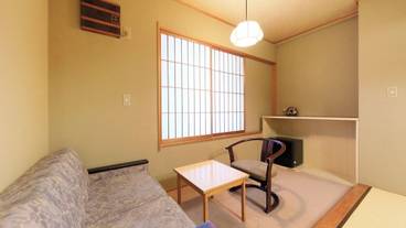 客室 / 15
