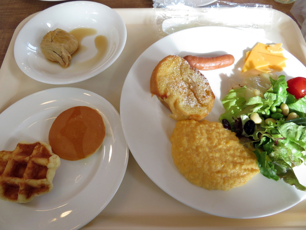 朝食バイキング