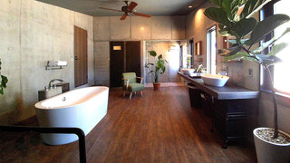 【温水プール付き】1ベッドルーム